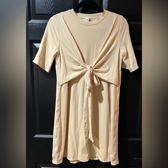 Lululemon Tie Front Dress - Picture 1 of 8